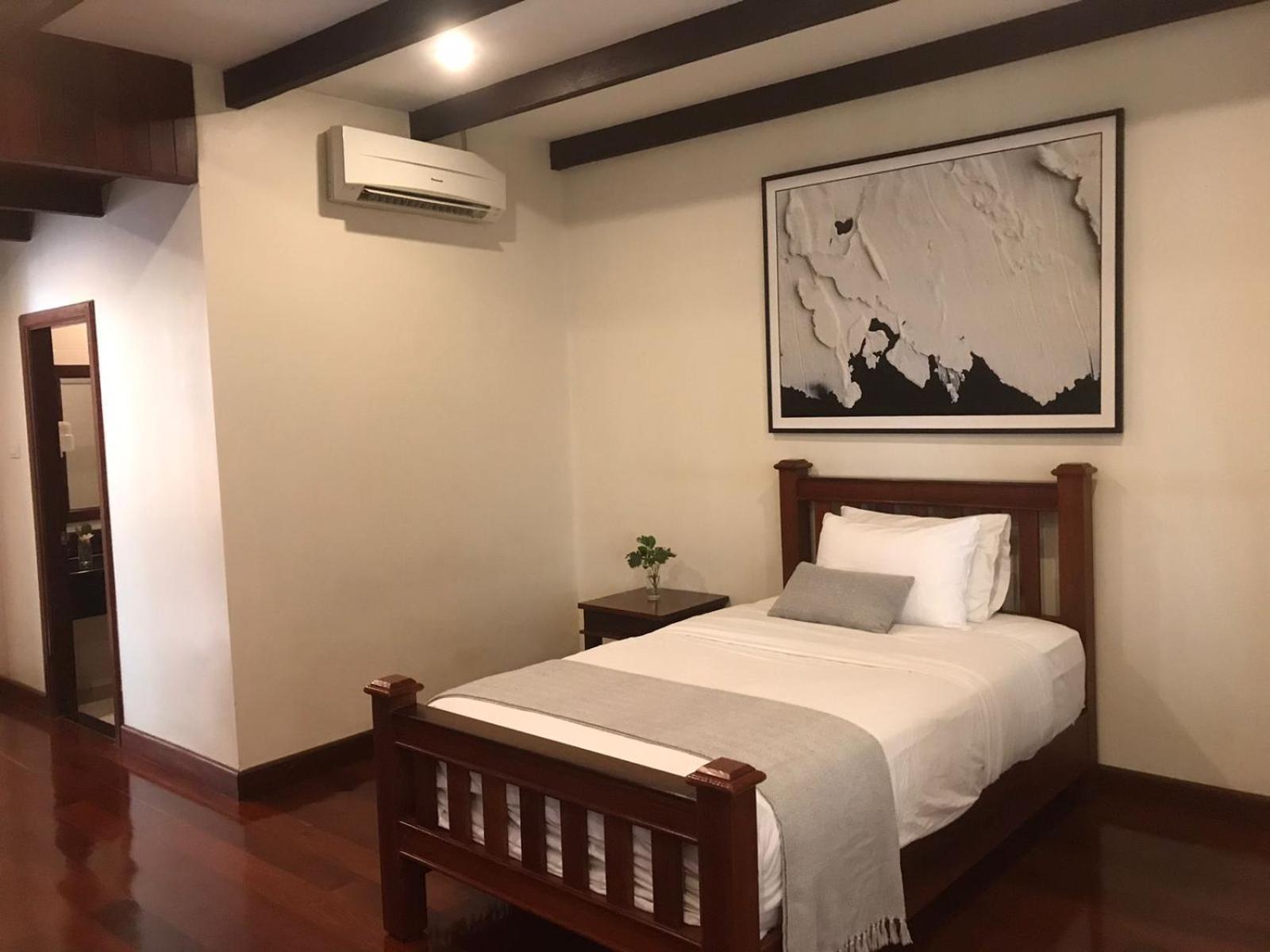 Athena Hotel Pakxé Zewnętrze zdjęcie