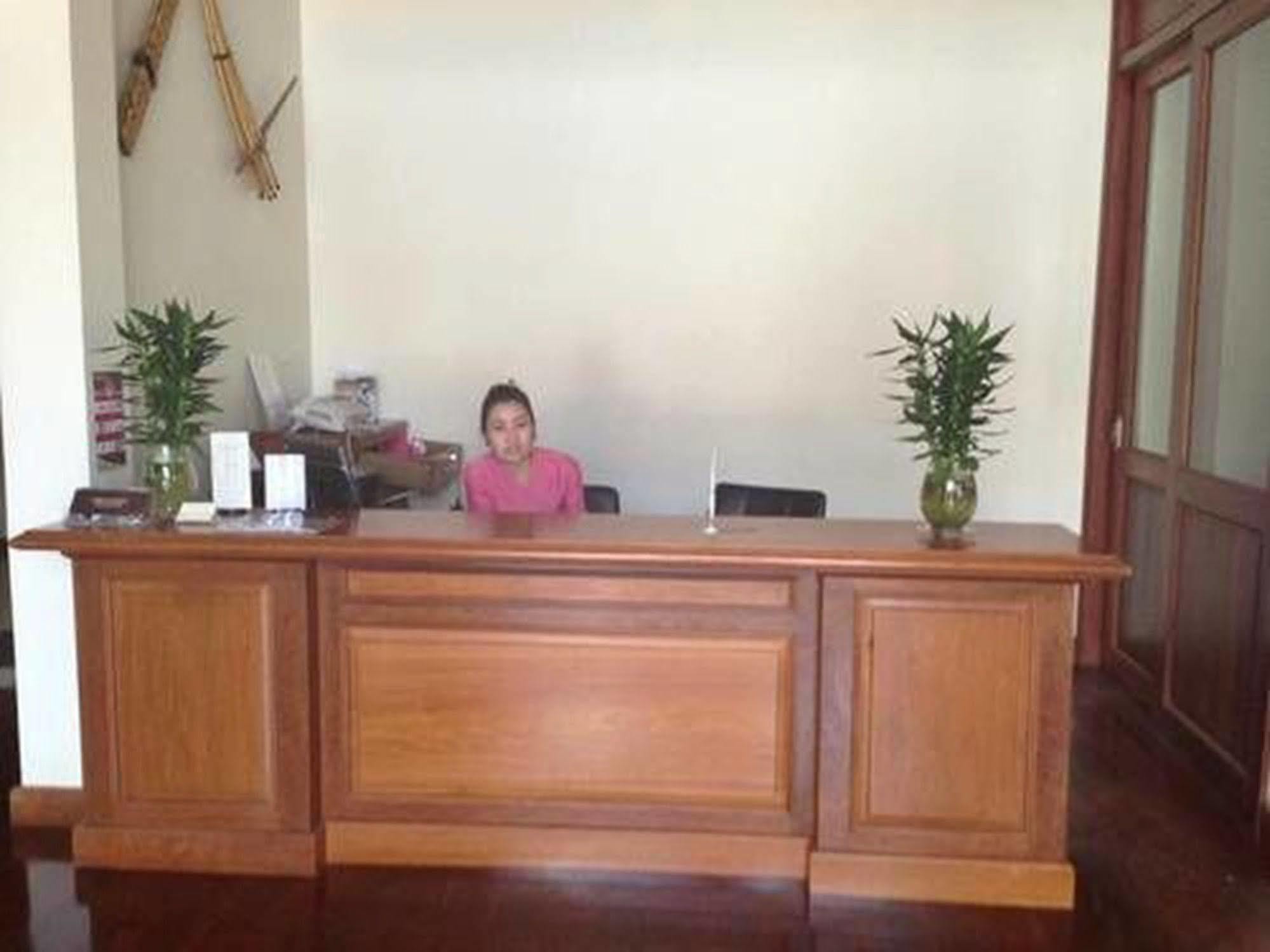 Athena Hotel Pakxé Zewnętrze zdjęcie